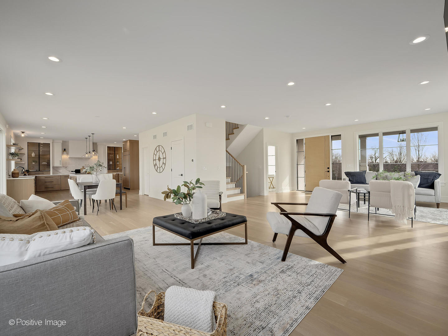 8302 Pleasant View Avenue