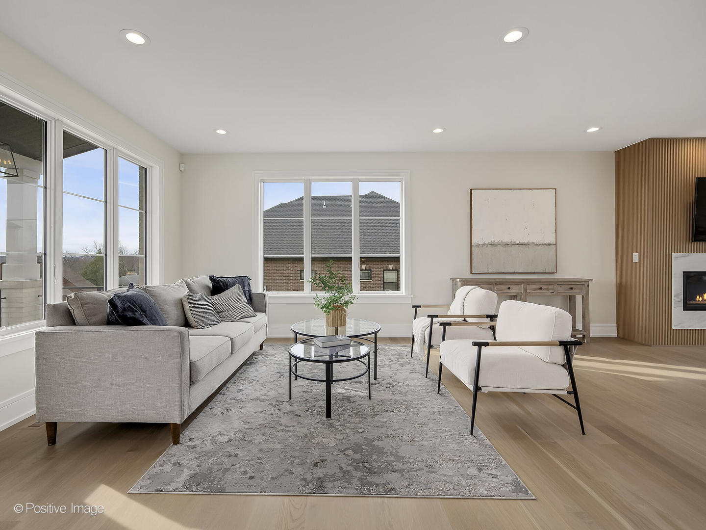 8302 Pleasant View Avenue