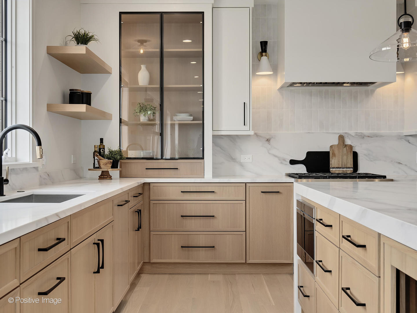 8302 Pleasant View Avenue