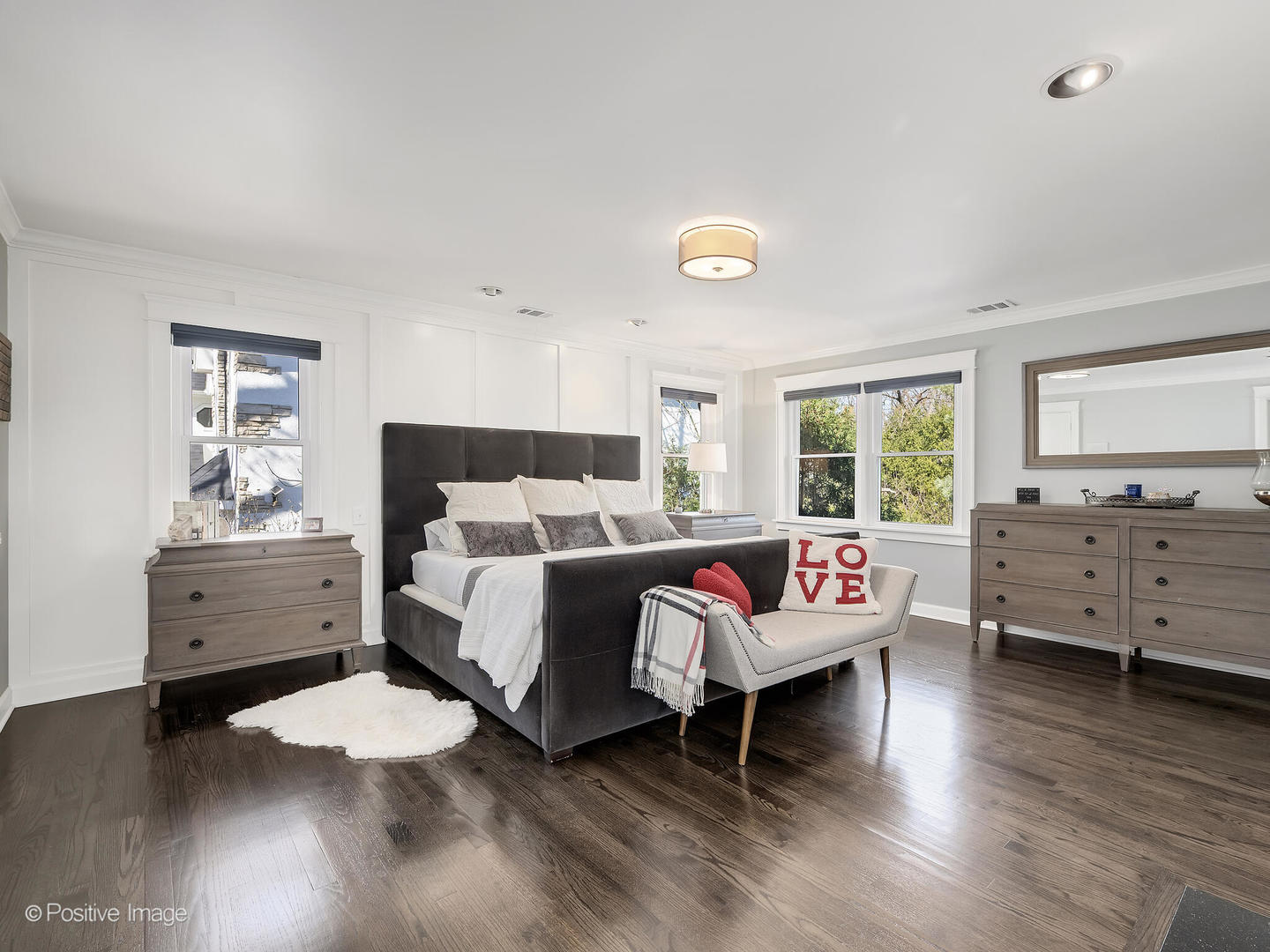 11 W Birchwood Avenue