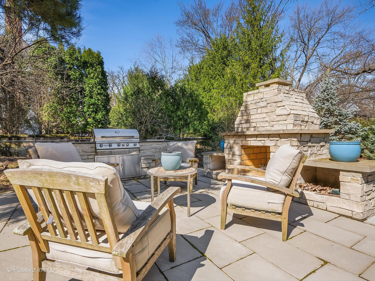 11 W Birchwood Avenue