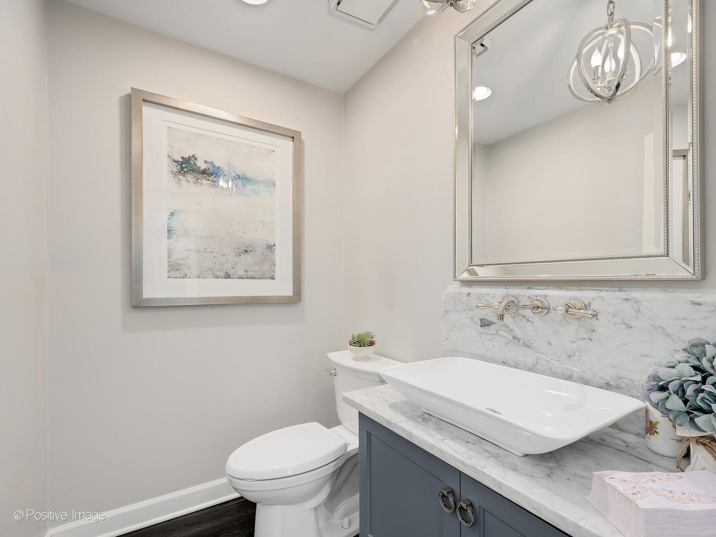 11 W Birchwood Avenue