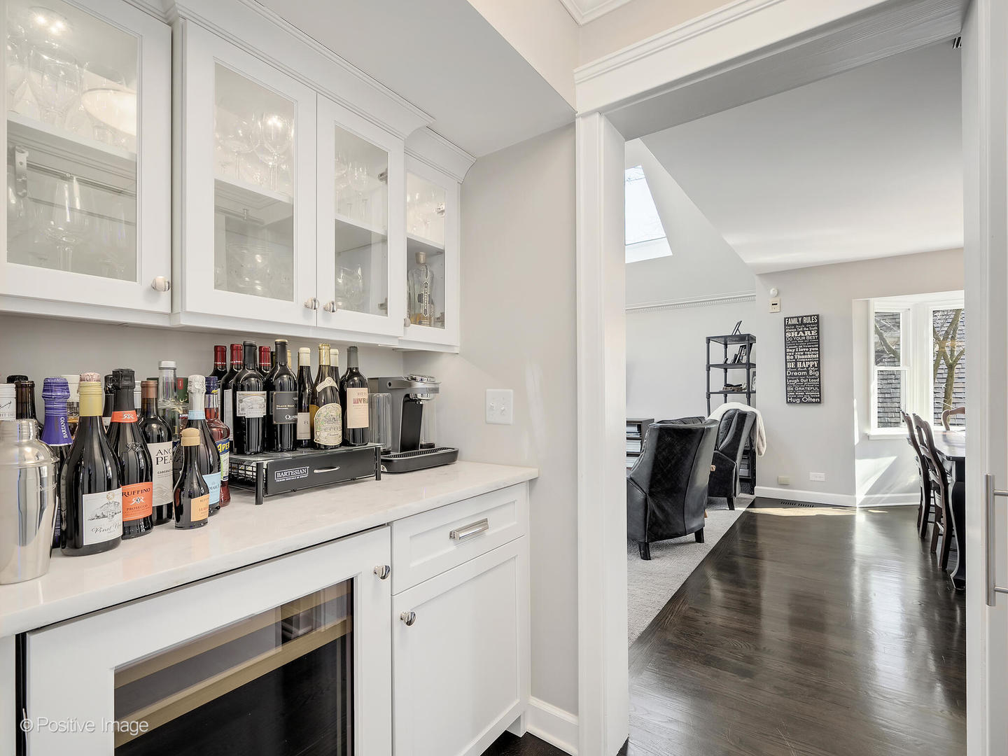 11 W Birchwood Avenue