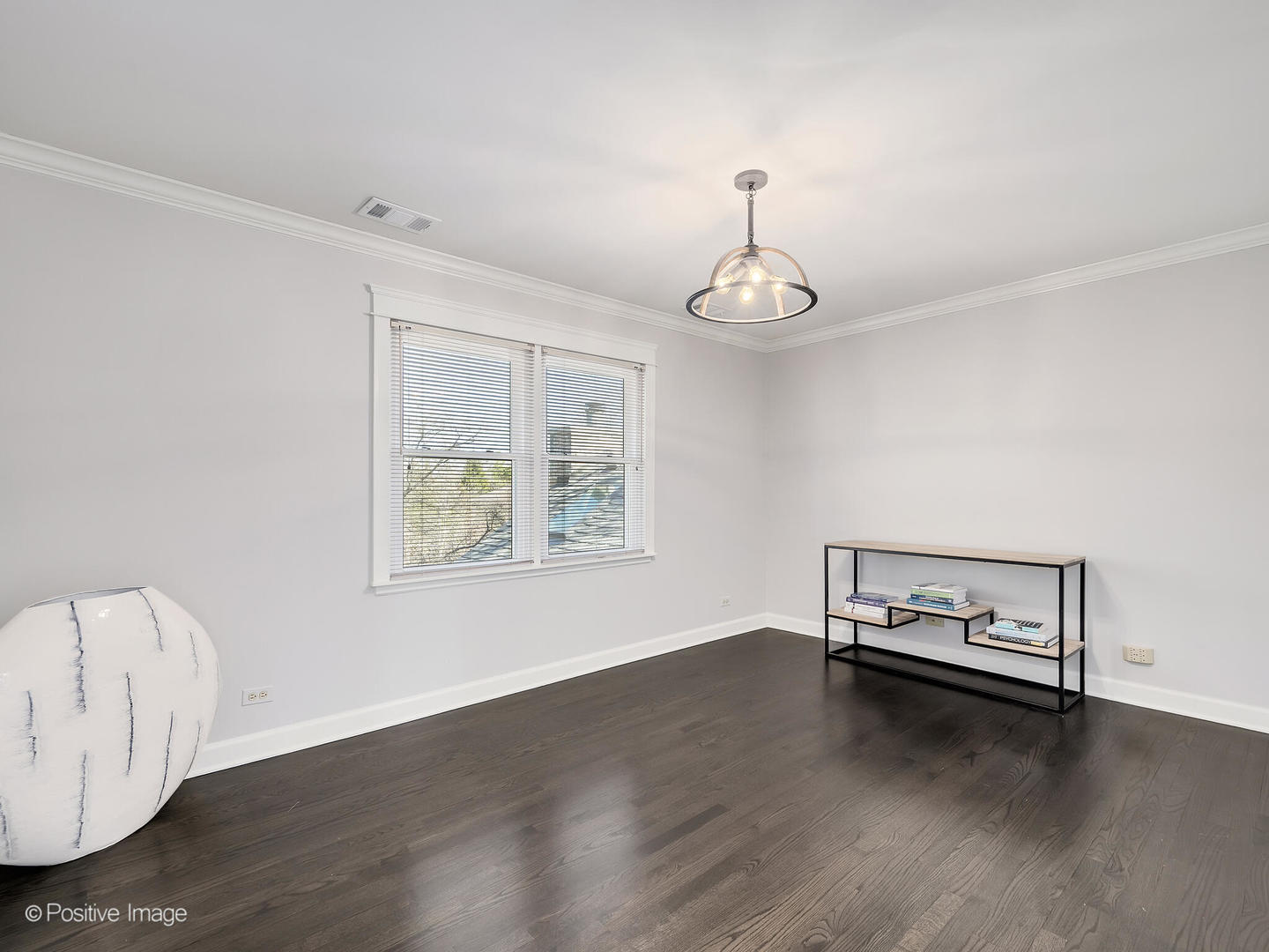 11 W Birchwood Avenue