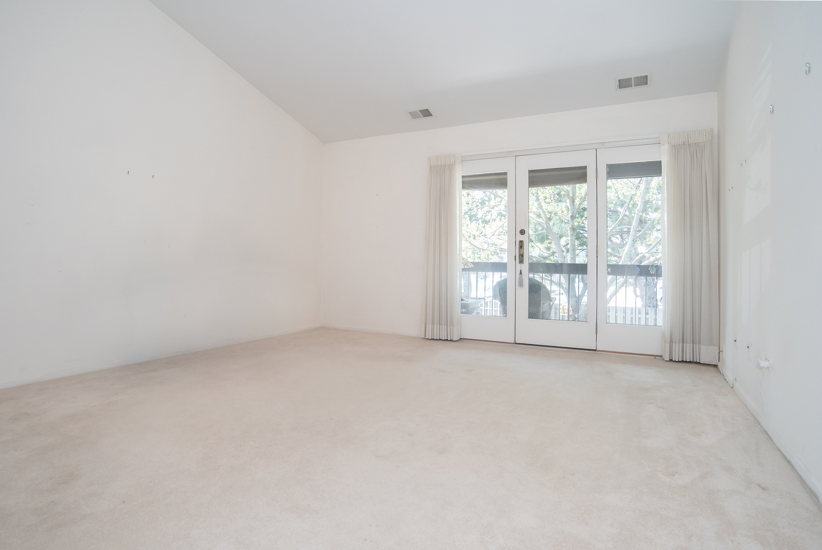 538 Banyon Lane Unit: D