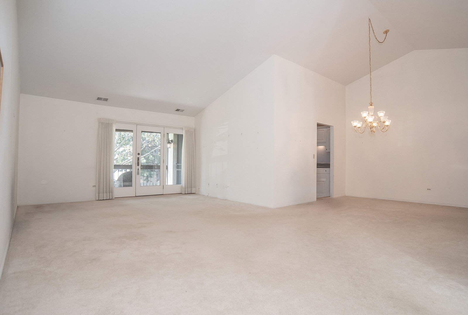 538 Banyon Lane Unit: D
