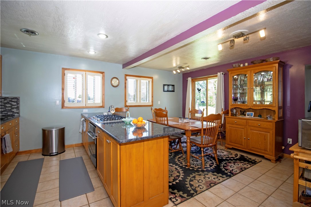 975 County Road 175