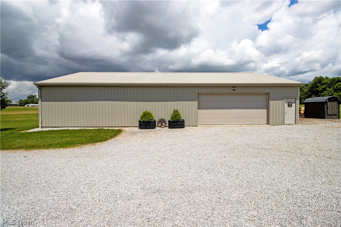4285 Heyl Road