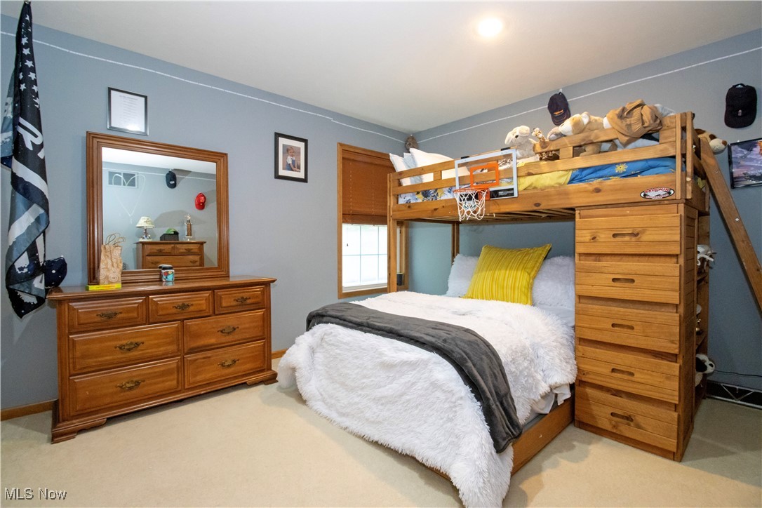 925 Woodmere