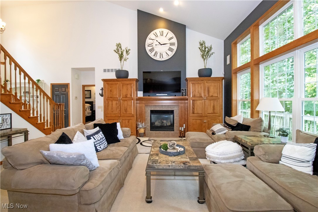 925 Woodmere