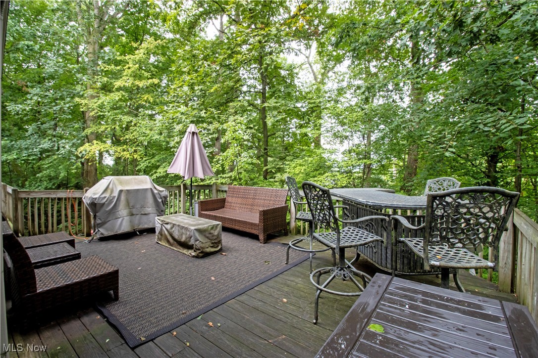 925 Woodmere