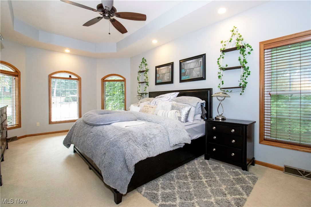 925 Woodmere