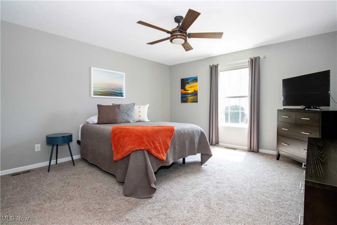 2452 Barrington Way 452