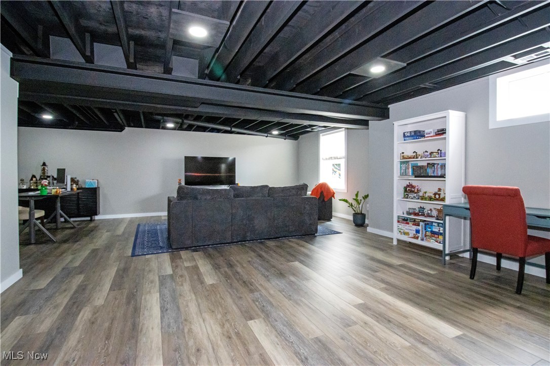 2452 Barrington Way 452