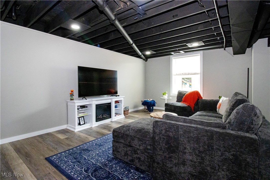 2452 Barrington Way 452