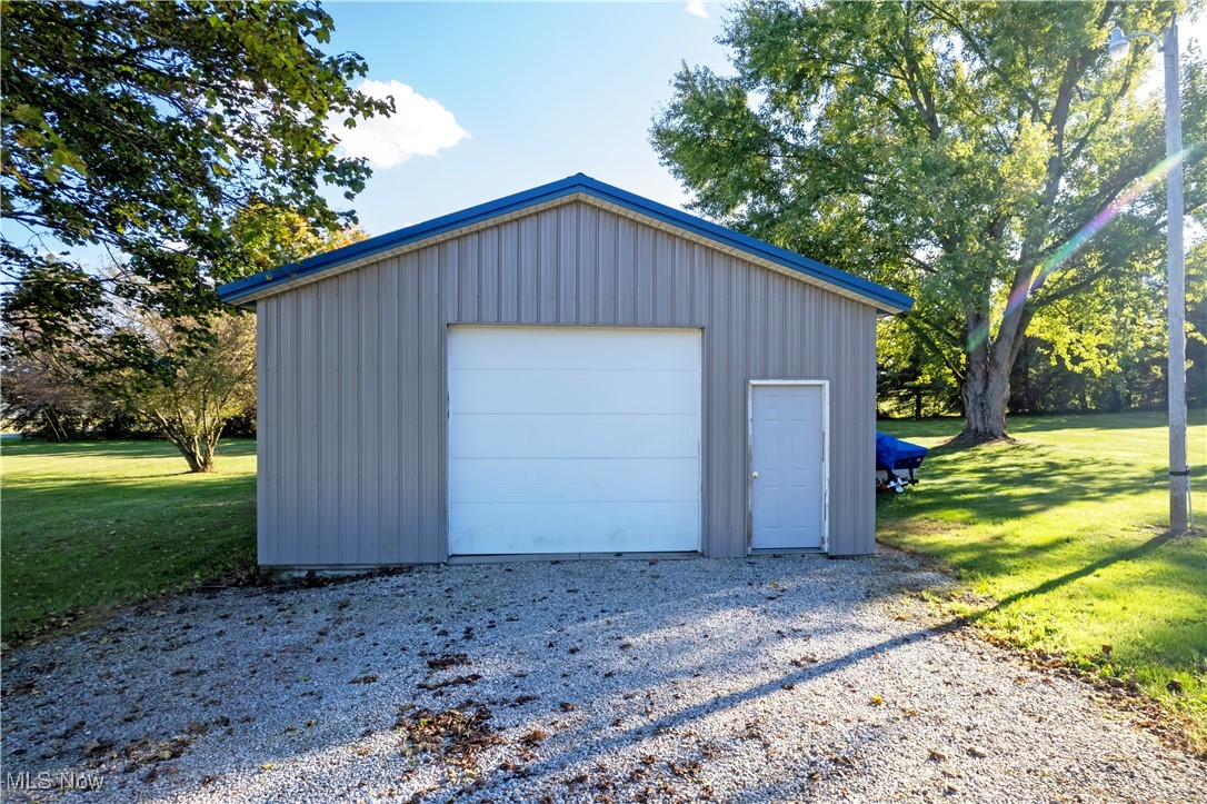 1675 S Funk Road
