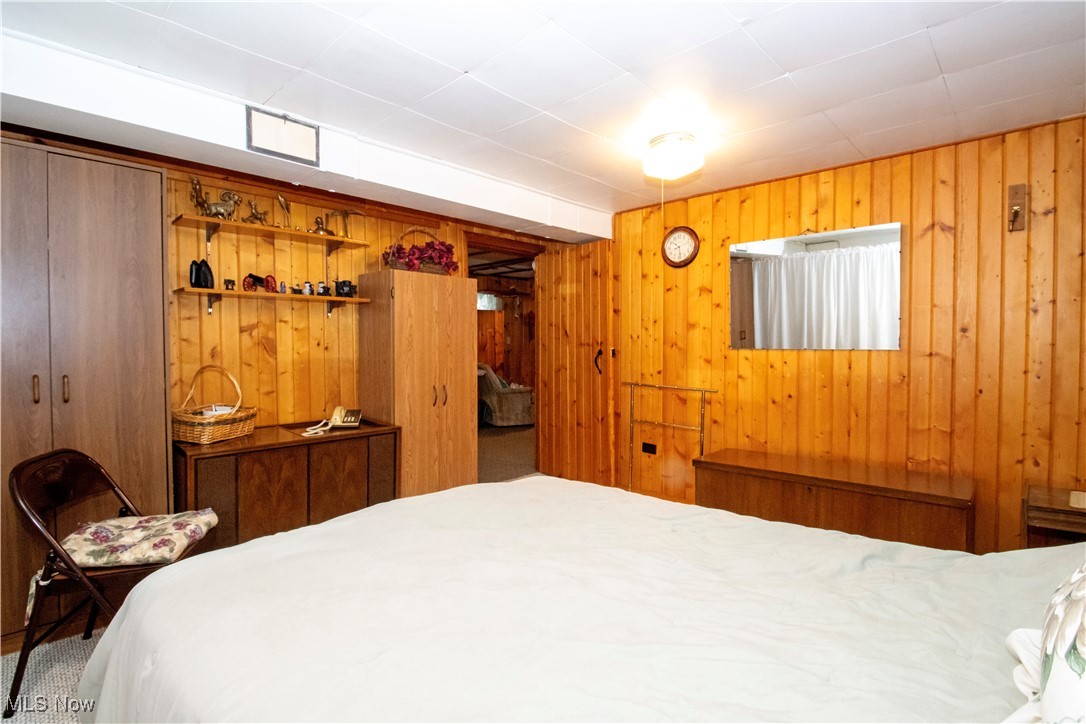 912 Ridgecrest