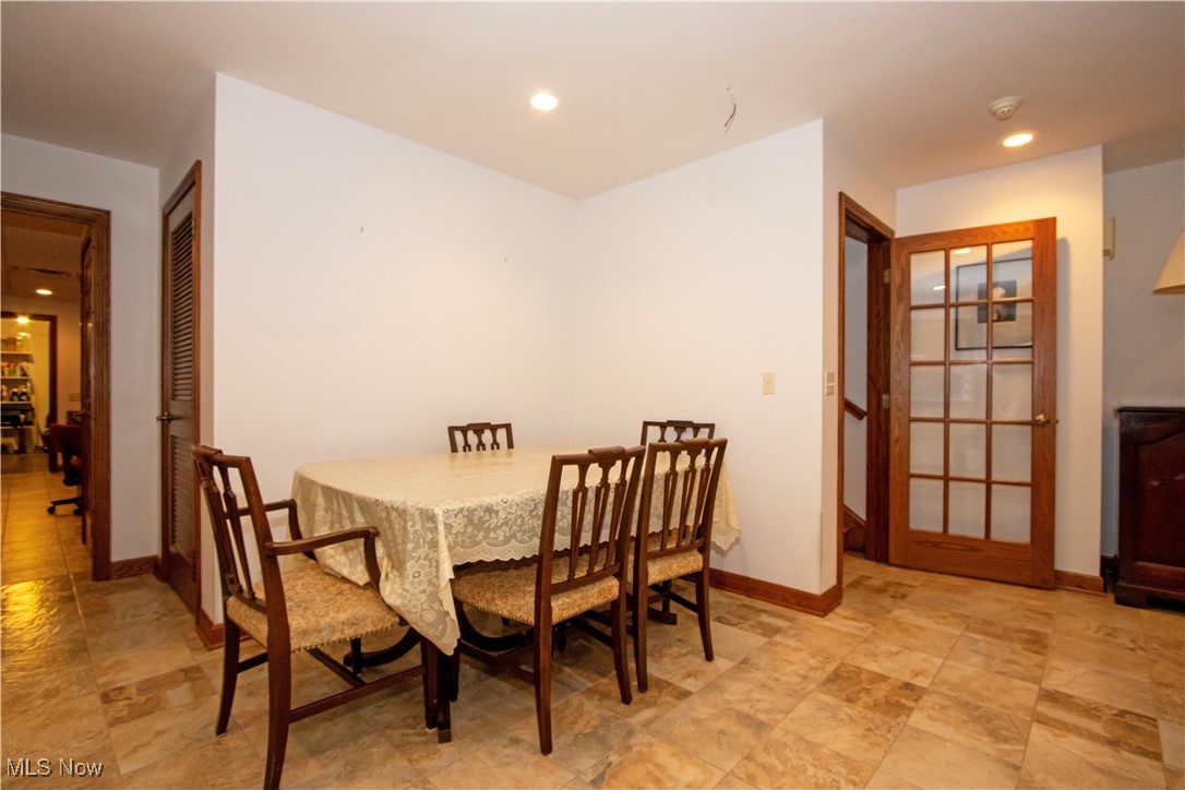 1467 Hunt Club Drive