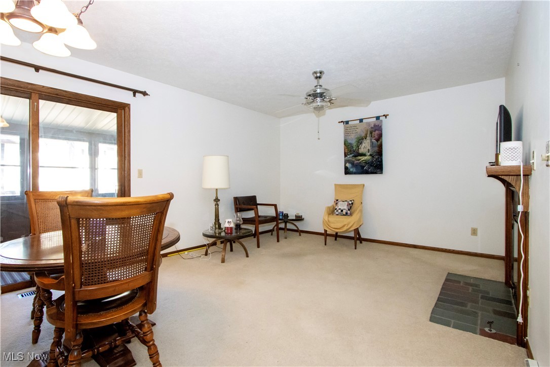 401 Oakmont Court