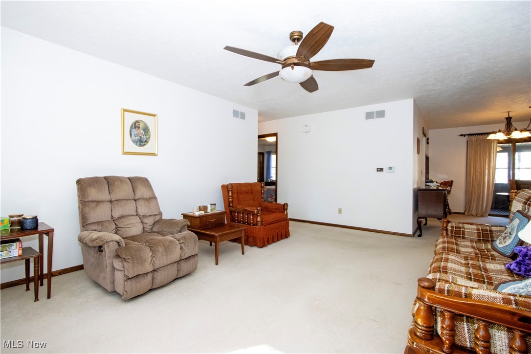 401 Oakmont Court