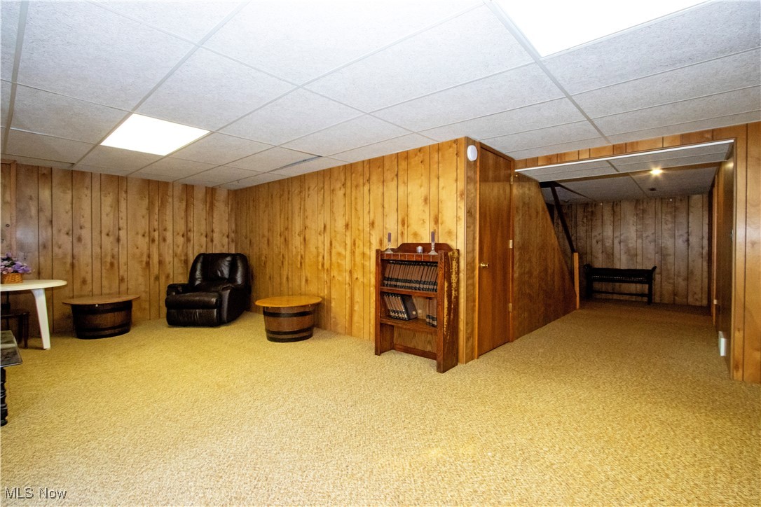 401 Oakmont Court