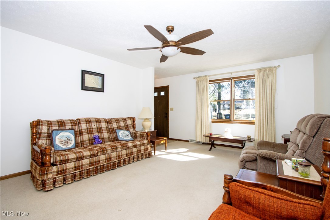 401 Oakmont Court