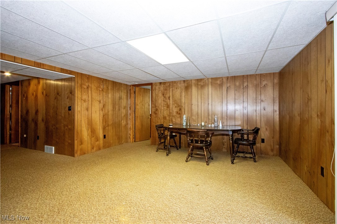 401 Oakmont Court