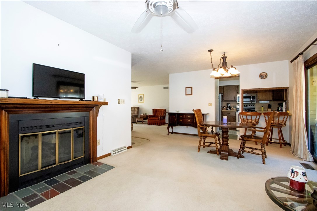 401 Oakmont Court