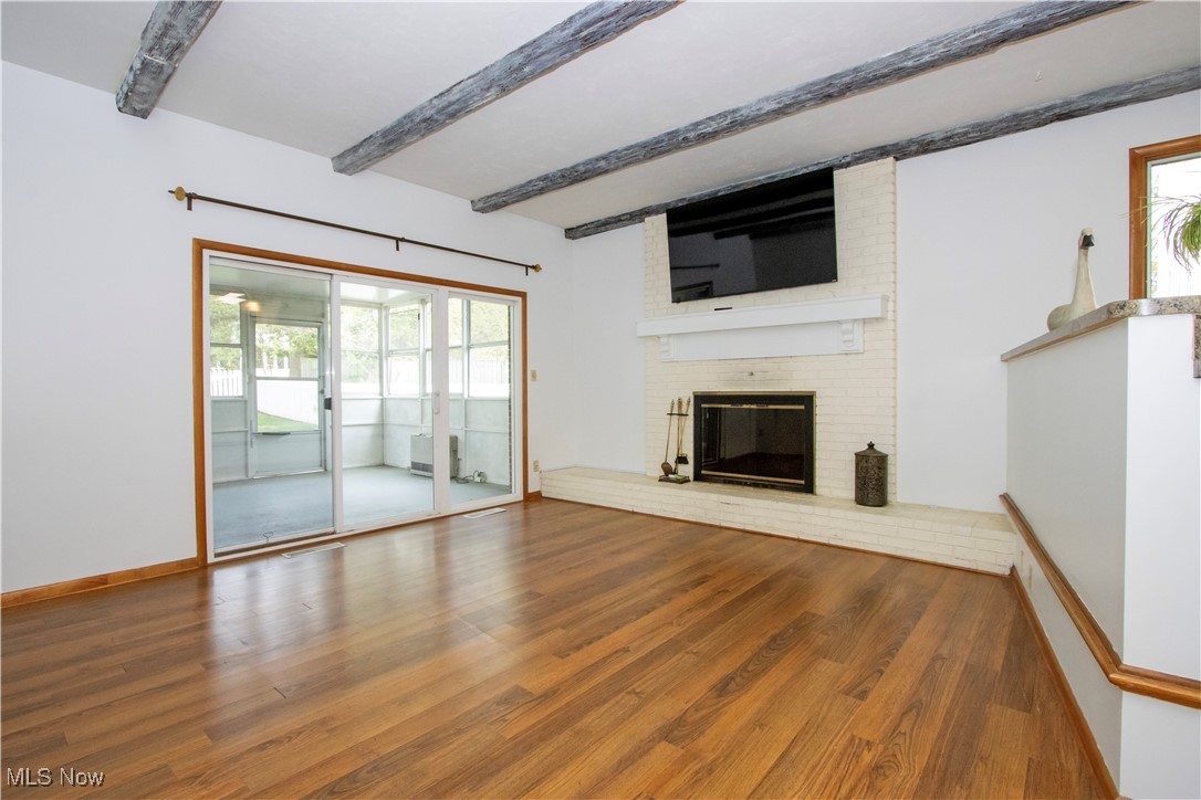 1047 Ashwood Drive