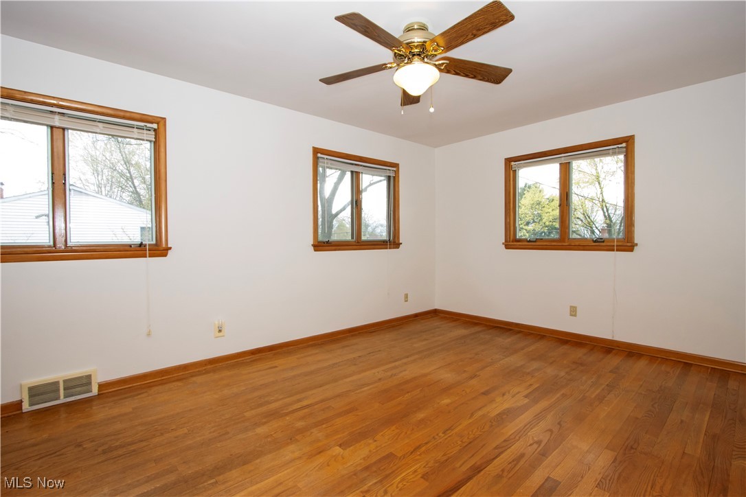 1047 Ashwood Drive