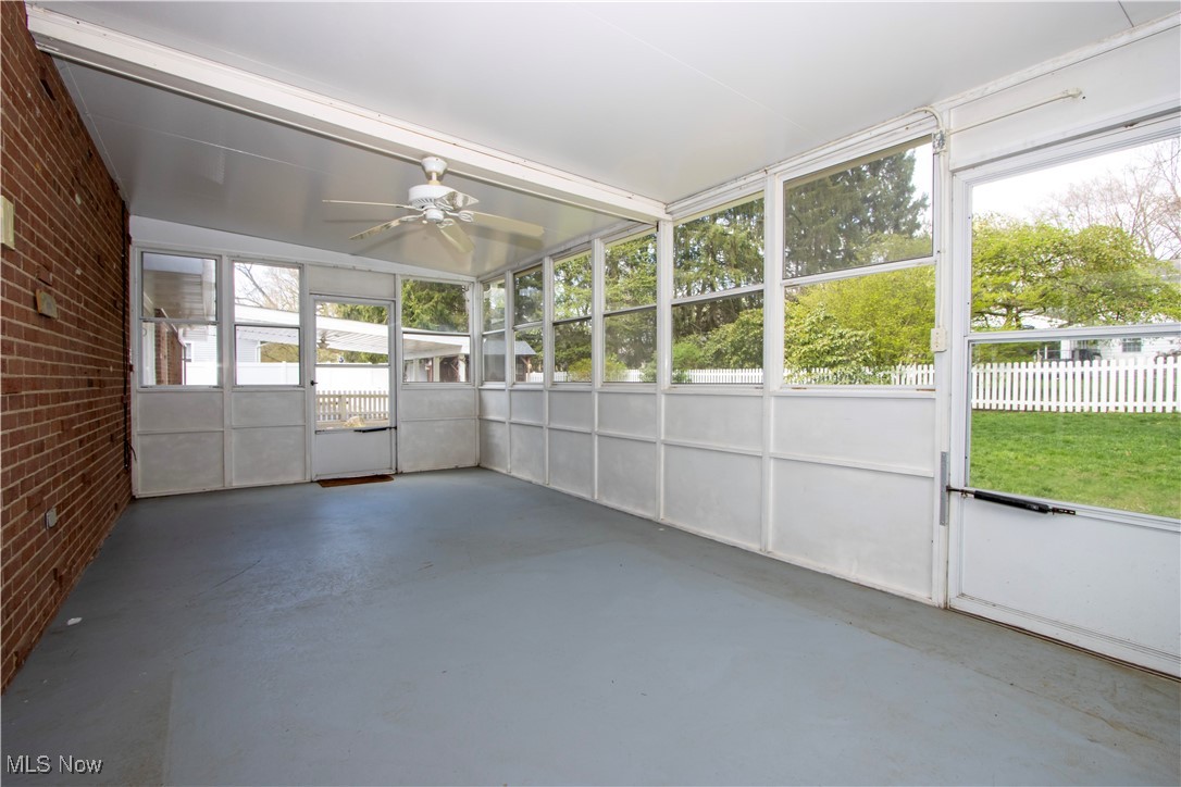 1047 Ashwood Drive