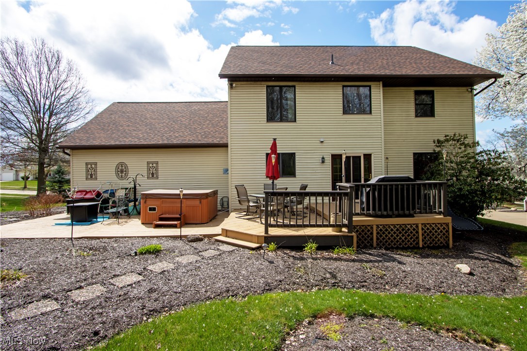 2766 Vinton Woods