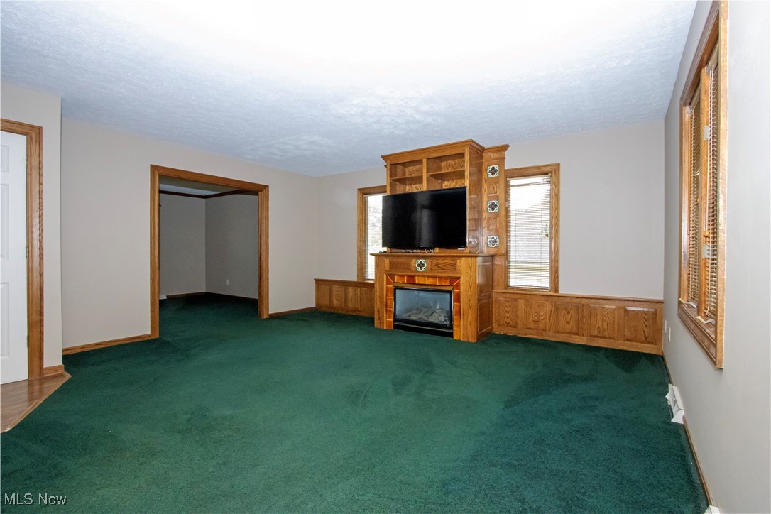 2766 Vinton Woods