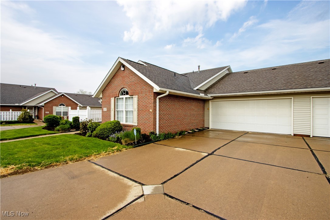 3367 Bayberry Cove