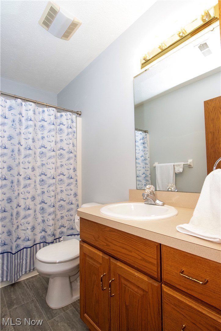 3367 Bayberry Cove