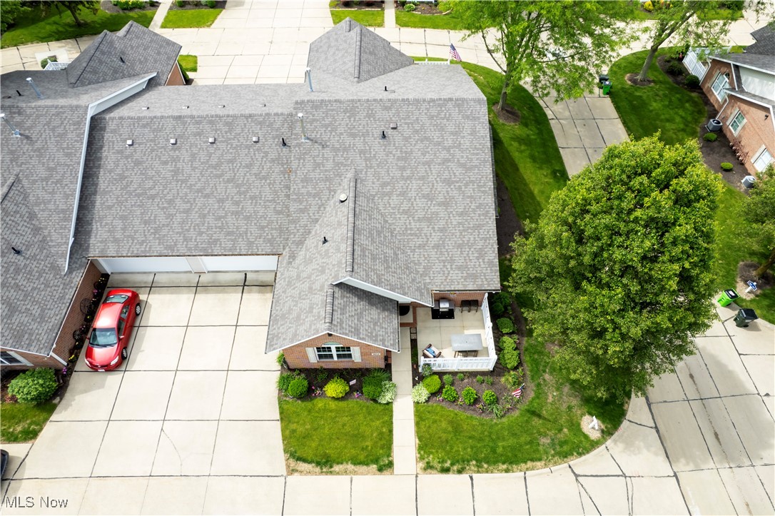 3052 Bayberry Cove