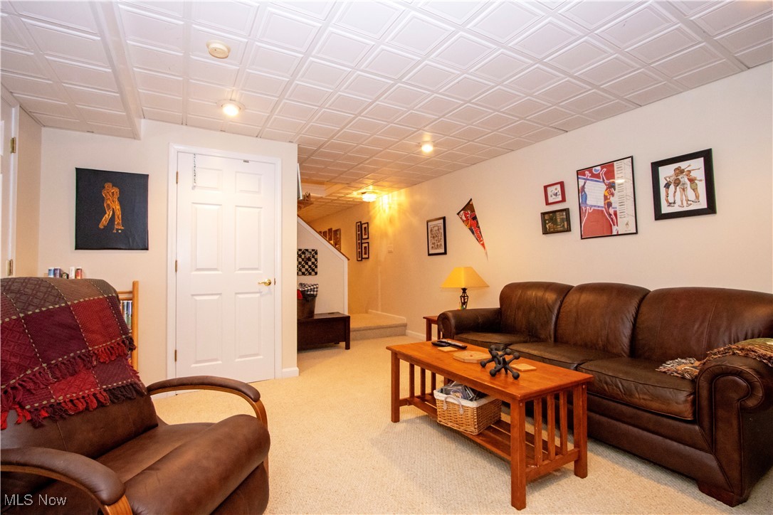 10050 Mennonite Road