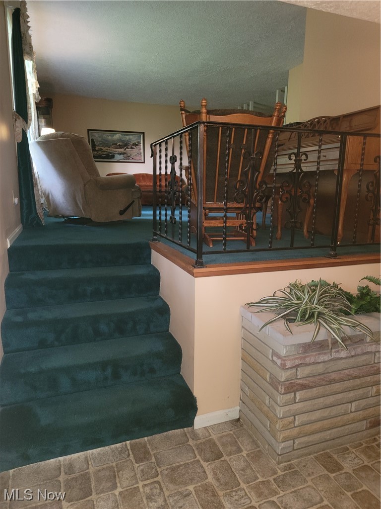 5622 Donna Drive