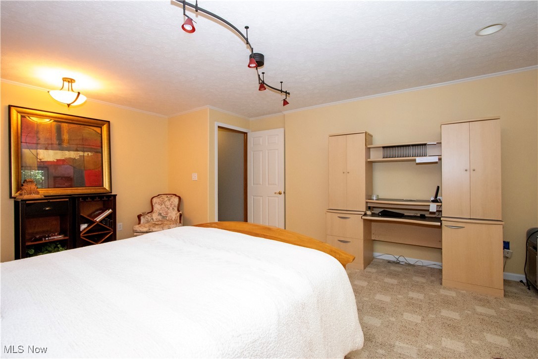 3164 Bayberry Cove