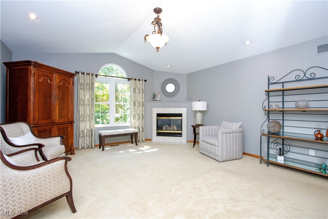 3164 Bayberry Cove