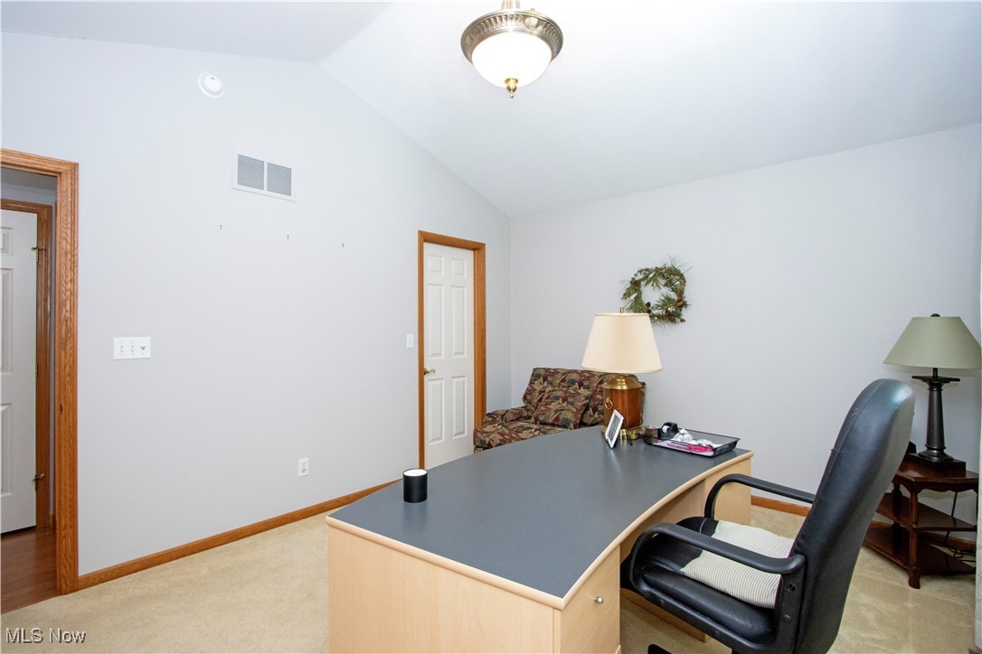 3164 Bayberry Cove