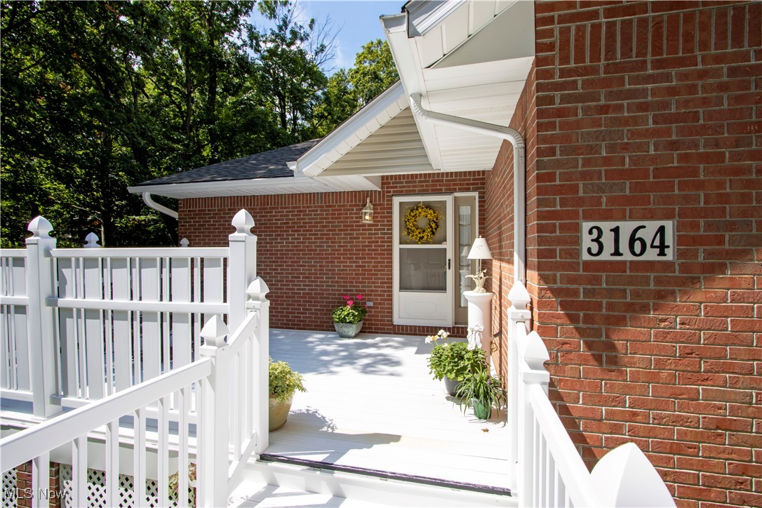 3164 Bayberry Cove