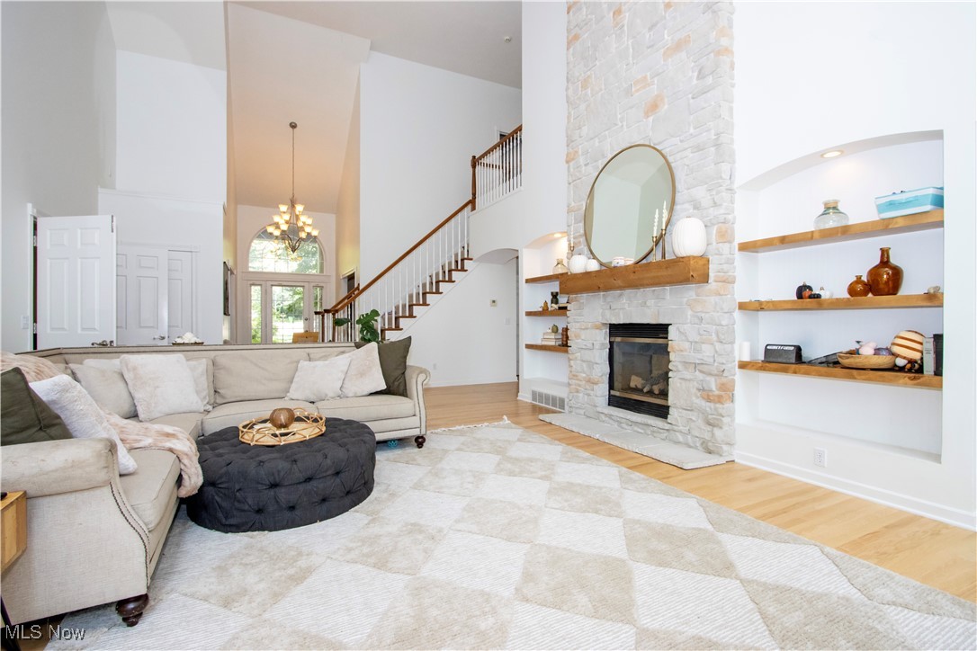 941 Woodmere Drive