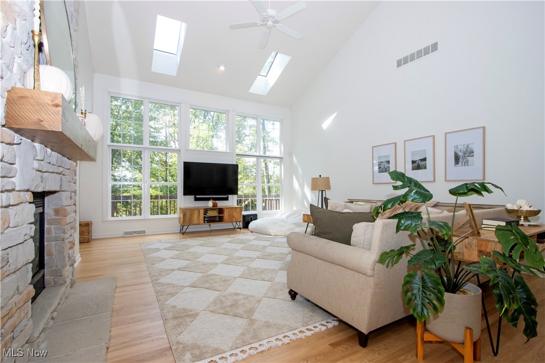 941 Woodmere Drive