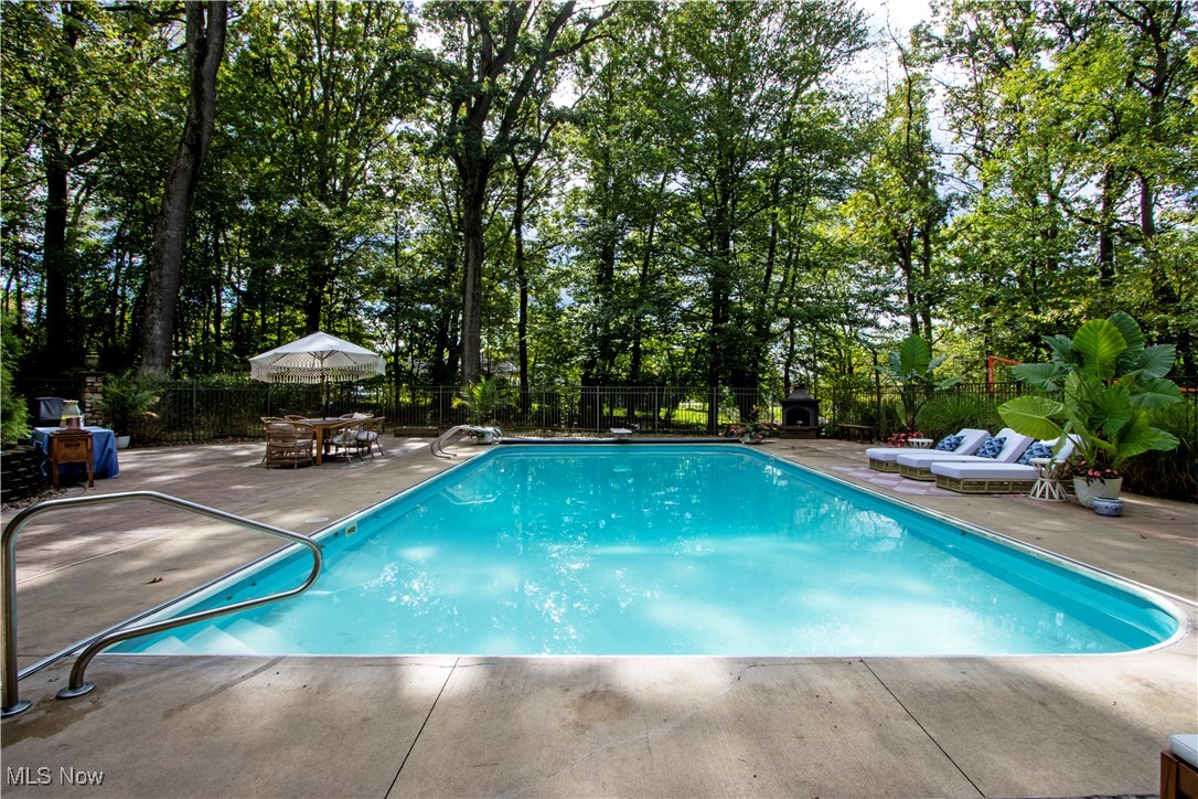 941 Woodmere Drive