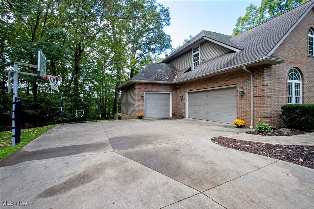 941 Woodmere Drive