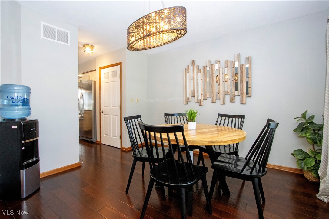 2143 Canterbury Lane