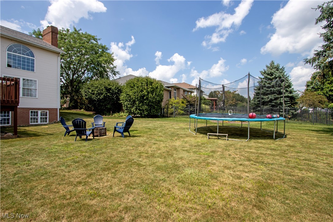 2143 Canterbury Lane
