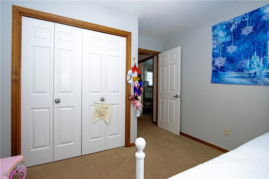 2143 Canterbury Lane