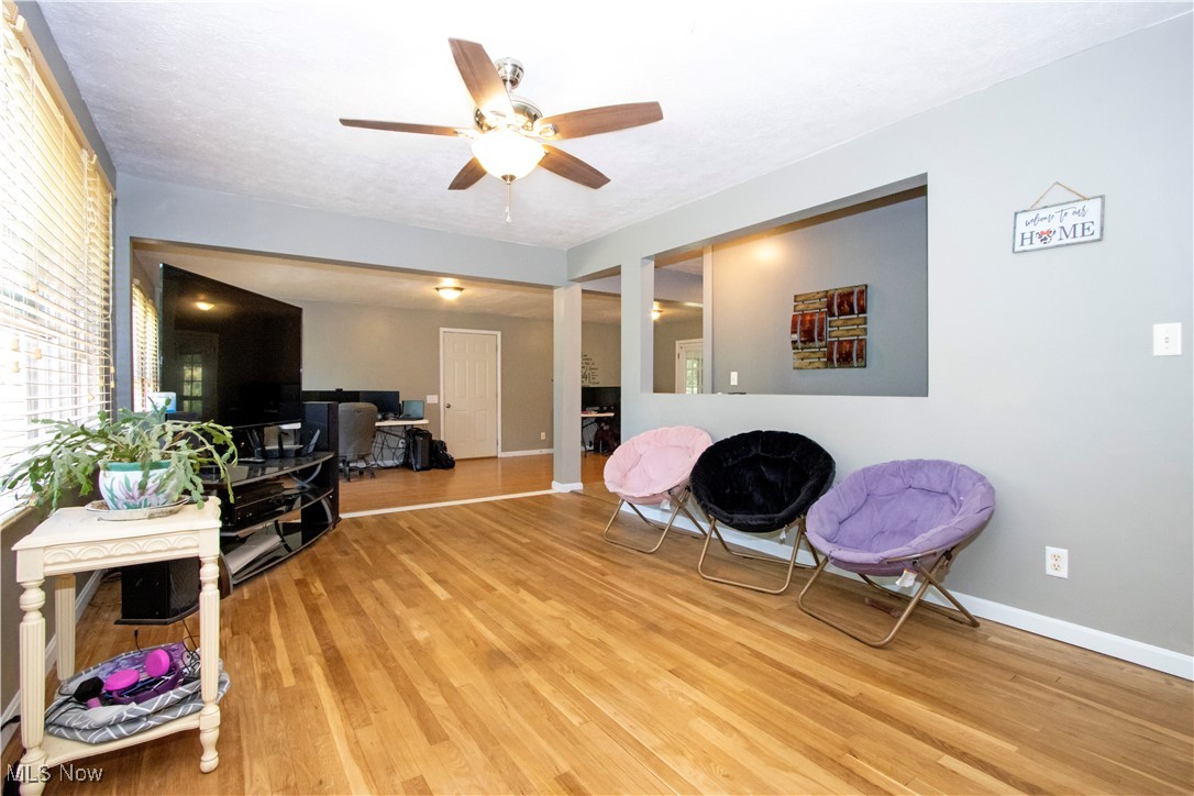 2537 Oak Hill